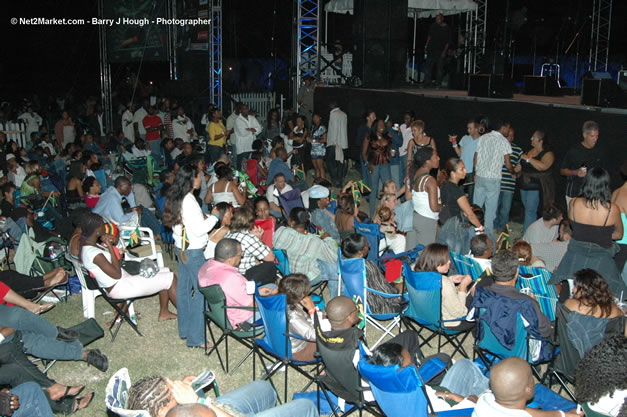 Audience & Venue - Air Jamaica Jazz & Blues Festival 2007 - The Art of Music - Thursday, January 26th - 10th Anniversary - The Aqueduct on Rose Hall - Air Jamaica Jazz & Blues Festival 2007 - The Art of Music - Tuesday, January 23 - Saturday, January 27, 2007, The Aqueduct on Rose Hall, Montego Bay, Jamaica - Negril Travel Guide, Negril Jamaica WI - http://www.negriltravelguide.com - info@negriltravelguide.com...!