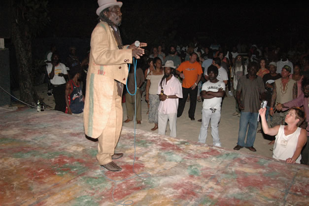 Culture - Culture's last Jamaican Concert - Money Cologne Promotions in Association with Bourbon Beach Presents Summer Splash - Monday, August 7, 2006 - Negril Travel Guide, Negril Jamaica WI - http://www.negriltravelguide.com - info@negriltravelguide.com...!