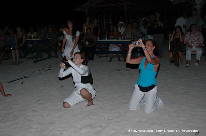 John Holt at Bourbon Beach - Saturday, January 21, 2006 - Negril Travel Guide, Negril Jamaica WI - http://www.negriltravelguide.com - info@negriltravelguide.com...!