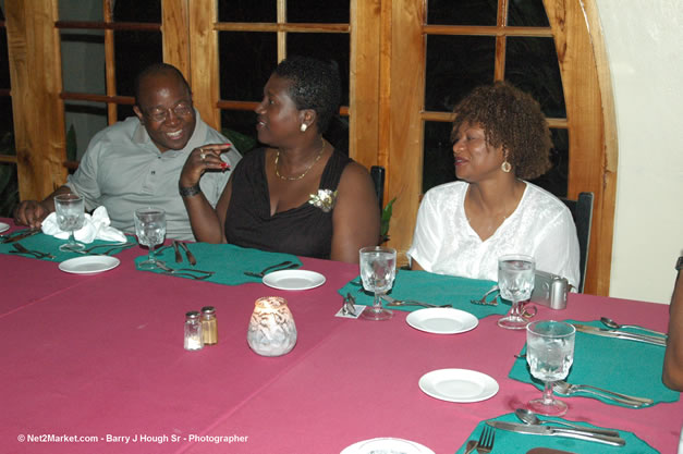 Dinner at the Charella Inn - Caribbean Medical Mission, Thursday, October 19, 2006 - Negril Travel Guide, Negril Jamaica WI - http://www.negriltravelguide.com - info@negriltravelguide.com...!