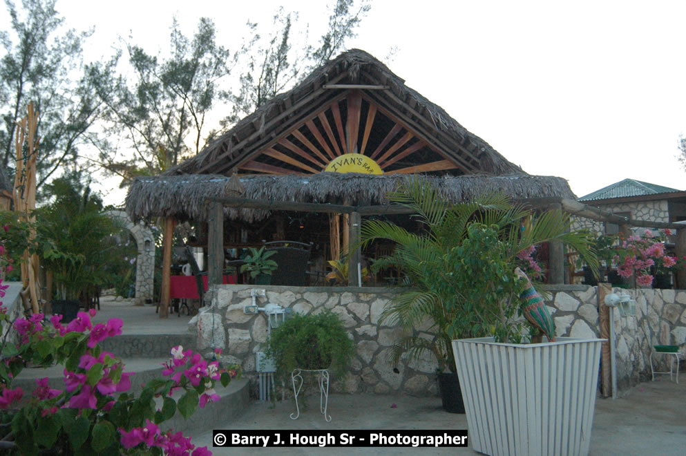 Catcha Fallen Star Resort Rises from the Destruction of Hurricane Ivan, West End, Negril, Westmoreland, Jamaica W.I. - Photographs by Net2Market.com - Barry J. Hough Sr. Photojournalist/Photograper - Photographs taken with a Nikon D70, D100, or D300 -  Negril Travel Guide, Negril Jamaica WI - http://www.negriltravelguide.com - info@negriltravelguide.com...!