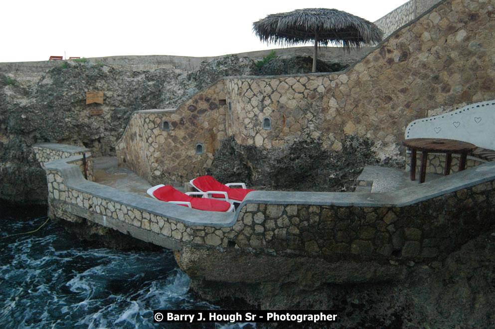 Catcha Fallen Star Resort Rises from the Destruction of Hurricane Ivan, West End, Negril, Westmoreland, Jamaica W.I. - Photographs by Net2Market.com - Barry J. Hough Sr. Photojournalist/Photograper - Photographs taken with a Nikon D70, D100, or D300 -  Negril Travel Guide, Negril Jamaica WI - http://www.negriltravelguide.com - info@negriltravelguide.com...!