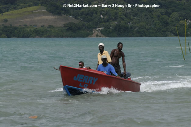 Cross De Harbour @ Lucea Car Park presented by Linkz Entertainment in association with Lucea Chamber of Commerce - Featuring Freddy Mc Gregor, Iley Dread, Mr. Vegas, Lt. Elmo, Champagne, Merital, CC, Brillant, TQ, Mad Dog, Chumps - Lucea, Hanover, Jamaica - Negril Travel Guide.com, Negril Jamaica WI - http://www.negriltravelguide.com - info@negriltravelguide.com...!