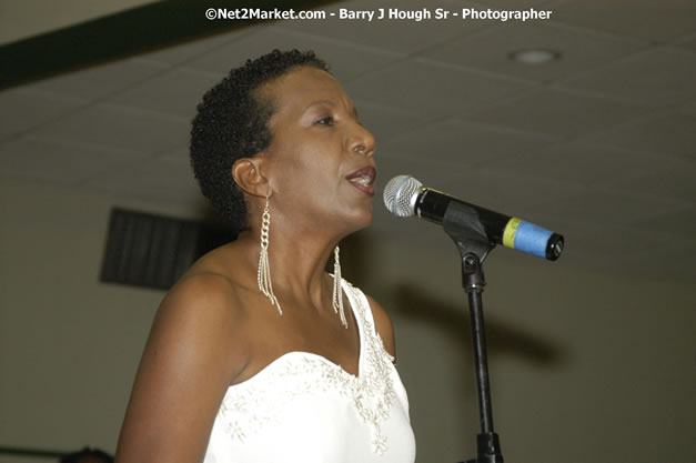 Karen Smith - Reflections - Cure Fest 2007 - All White Birth-Night Party - Hosted by Jah Cure - Starfish Trelawny Hotel - Trelawny, Jamaica - Friday, October 12, 2007 - Cure Fest 2007 October 12th-14th, 2007 Presented by Danger Promotions, Iyah Cure Promotions, and Brass Gate Promotions - Alison Young, Publicist - Photographs by Net2Market.com - Barry J. Hough Sr, Photographer - Negril Travel Guide, Negril Jamaica WI - http://www.negriltravelguide.com - info@negriltravelguide.com...!