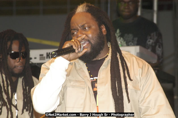 Morgan Heritage - Cure Fest 2007 - Longing For Concert at Trelawny Multi Purpose Stadium, Trelawny, Jamaica - Sunday, October 14, 2007 - Cure Fest 2007 October 12th-14th, 2007 Presented by Danger Promotions, Iyah Cure Promotions, and Brass Gate Promotions - Alison Young, Publicist - Photographs by Net2Market.com - Barry J. Hough Sr, Photographer - Negril Travel Guide, Negril Jamaica WI - http://www.negriltravelguide.com - info@negriltravelguide.com...!