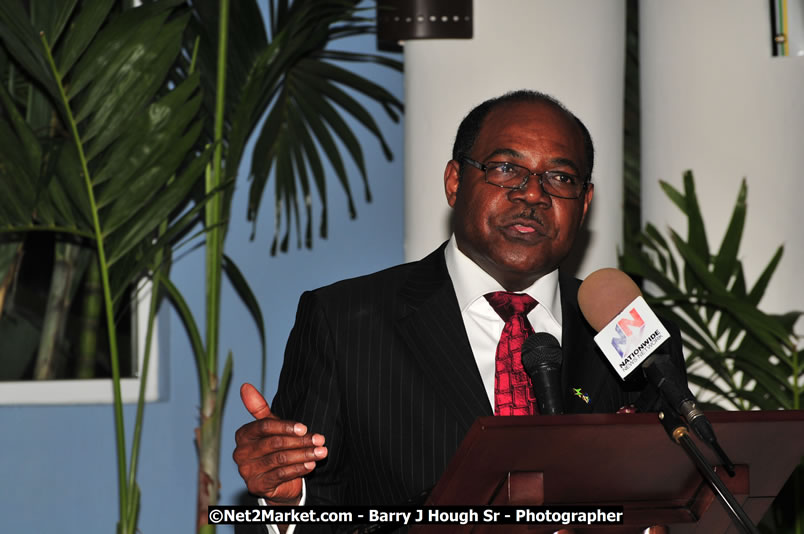 Bird of Paradise Awards & Gala @ Grand Palladium Resort & Spa [Fiesta] - Saturday, August 9, 2008 - Guest Honouree The Most Honourable P.J. Patterson ON, PC, QC - Hanover Homecoming Foundation LTD Jamaica - Wherever you roam ... Hanover bids you ... come HOME - Sunday, August 3 to Saturday, August 9, 2008 - Hanover Jamaica - Photographs by Net2Market.com - Barry J. Hough Sr. Photojournalist/Photograper - Photographs taken with a Nikon D300 - Negril Travel Guide, Negril Jamaica WI - http://www.negriltravelguide.com - info@negriltravelguide.com...!