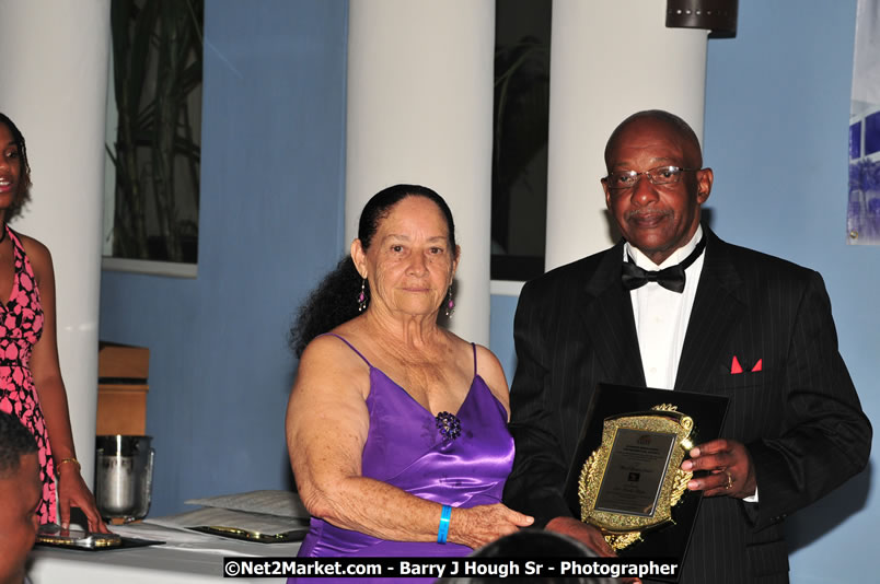 Bird of Paradise Awards & Gala @ Grand Palladium Resort & Spa [Fiesta] - Saturday, August 9, 2008 - Guest Honouree The Most Honourable P.J. Patterson ON, PC, QC - Hanover Homecoming Foundation LTD Jamaica - Wherever you roam ... Hanover bids you ... come HOME - Sunday, August 3 to Saturday, August 9, 2008 - Hanover Jamaica - Photographs by Net2Market.com - Barry J. Hough Sr. Photojournalist/Photograper - Photographs taken with a Nikon D300 - Negril Travel Guide, Negril Jamaica WI - http://www.negriltravelguide.com - info@negriltravelguide.com...!