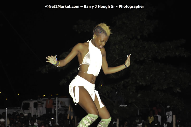 International Dancehall Queen Competition - Big Head Promotions Presents the Red Label Wine Dancehall Queen Competition - Saturday, July 26, 2008 @ Pier One, Montego Bay, Jamaica W.I. - Photographs by Net2Market.com - Barry J. Hough Sr. Photojournalist/Photograper - Photographs taken with a Nikon D300 - Negril Travel Guide, Negril Jamaica WI - http://www.negriltravelguide.com - info@negriltravelguide.com...!