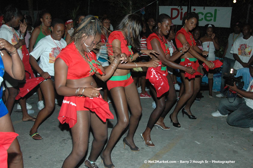 Jamaica Carnival 2007 @ The Jungle, Friday, March 2, 2007, The Jungle, Norman Manley Boulevard, Negril, Westmoreland, Jamaica W.I. - Negril Travel Guide, Negril Jamaica WI - http://www.negriltravelguide.com - info@negriltravelguide.com...!