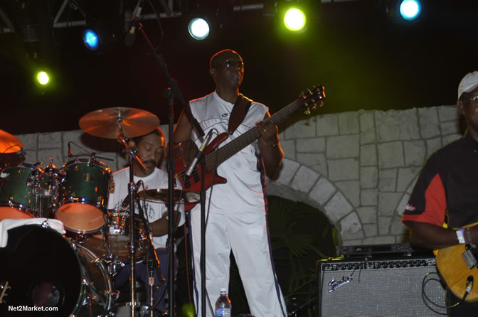 Toots & The Maytals - Air Jamaica Jazz & Blues 2005 - The Art Of Music - Cinnamon Hill Golf Course, Rose Hall, Montego Bay - Negril Travel Guide, Negril Jamaica WI - http://www.negriltravelguide.com - info@negriltravelguide.com...!