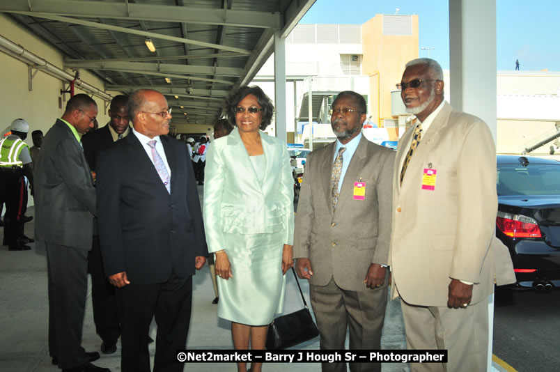 The Unveiling Of The Commemorative Plaque By The Honourable Prime Minister, Orette Bruce Golding, MP, And Their Majesties, King Juan Carlos I And Queen Sofia Of Spain - On Wednesday, February 18, 2009, Marking The Completion Of The Expansion Of Sangster International Airport, Venue at Sangster International Airport, Montego Bay, St James, Jamaica - Wednesday, February 18, 2009 - Photographs by Net2Market.com - Barry J. Hough Sr, Photographer/Photojournalist - Negril Travel Guide, Negril Jamaica WI - http://www.negriltravelguide.com - info@negriltravelguide.com...!