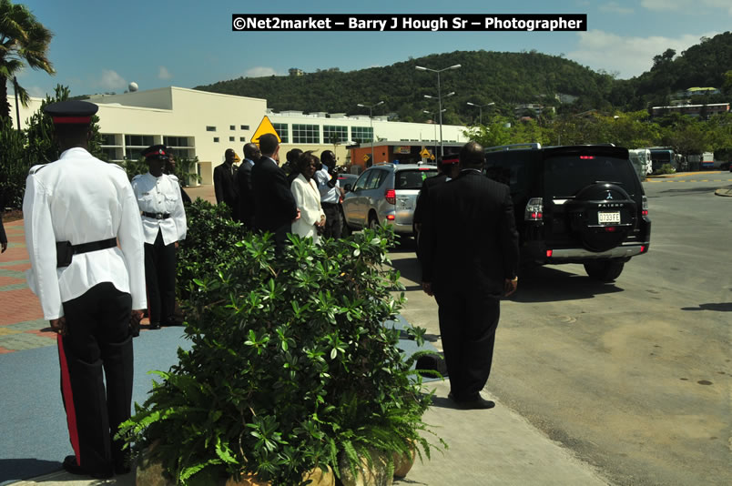 The Unveiling Of The Commemorative Plaque By The Honourable Prime Minister, Orette Bruce Golding, MP, And Their Majesties, King Juan Carlos I And Queen Sofia Of Spain - On Wednesday, February 18, 2009, Marking The Completion Of The Expansion Of Sangster International Airport, Venue at Sangster International Airport, Montego Bay, St James, Jamaica - Wednesday, February 18, 2009 - Photographs by Net2Market.com - Barry J. Hough Sr, Photographer/Photojournalist - Negril Travel Guide, Negril Jamaica WI - http://www.negriltravelguide.com - info@negriltravelguide.com...!