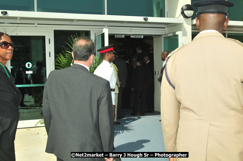 The Unveiling Of The Commemorative Plaque By The Honourable Prime Minister, Orette Bruce Golding, MP, And Their Majesties, King Juan Carlos I And Queen Sofia Of Spain - On Wednesday, February 18, 2009, Marking The Completion Of The Expansion Of Sangster International Airport, Venue at Sangster International Airport, Montego Bay, St James, Jamaica - Wednesday, February 18, 2009 - Photographs by Net2Market.com - Barry J. Hough Sr, Photographer/Photojournalist - Negril Travel Guide, Negril Jamaica WI - http://www.negriltravelguide.com - info@negriltravelguide.com...!