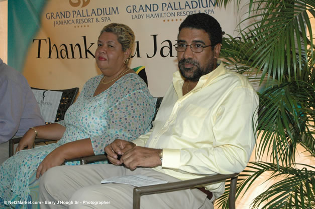 Palladium Hotels & Resorts - Groundbreaking of the 1600-Room Grand Palladium Lady Hamilton Resort & Spa and the Grand Palludium Jamaica Resort & Spa - Special Address: The Most Honorable Portia Simpson-Miller, O.N., M.P., Prime Minister of Jamaica - The Point, Lucea, Hanover, Saturday, November 11, 2006 @ 2:00 pm - Negril Travel Guide, Negril Jamaica WI - http://www.negriltravelguide.com - info@negriltravelguide.com...!