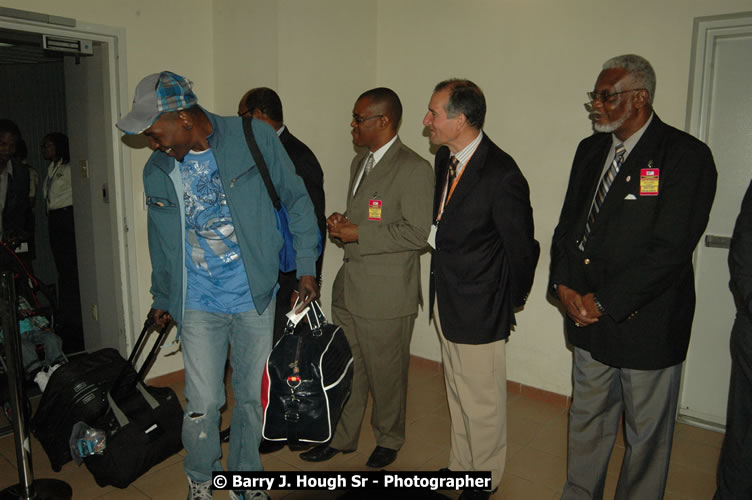 JetBue Airways' Inaugural Air Service between Sangster International Airport, Montego Bay and John F. Kennedy Airport, New York at MBJ Airports Sangster International Airport, Montego Bay, St. James, Jamaica - Thursday, May 21, 2009 - Photographs by Net2Market.com - Barry J. Hough Sr, Photographer/Photojournalist - Negril Travel Guide, Negril Jamaica WI - http://www.negriltravelguide.com - info@negriltravelguide.com...!