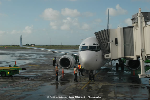 MBJ Airports Limited Welcomes WestJet Airlines - Inaugural Scheduled Service From Toronto Pearsons International Airport - Monday, December 10, 2007 - Sangster International Airport - MBJ Airports Limited, Montego Bay, Jamaica W.I. - Photographs by Net2Market.com - Barry J. Hough Sr, Photographer - Negril Travel Guide, Negril Jamaica WI - http://www.negriltravelguide.com - info@negriltravelguide.com...!