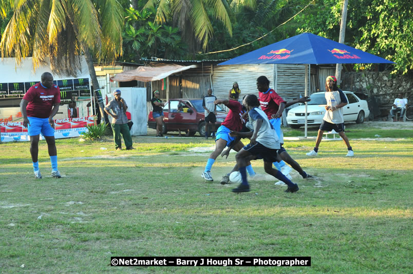 Marley Magic Traffic Jam - Celebrity Football @ Spring Break - Saturday, March 21, 2009 - Also Featuring: Kelley, Capleton, Junior Reid, Spragga Benz, Wayne Marshall, Munga, Romaine Virgo,Embee, Bango Herman, Flava K, Whisky Baggio, Andrew and Wadda Blood, Black Am I, Packa, Venue at Waz Beach, Norman Manley Boulevard, Negril Westmoreland, Jamaica - Saturday, March 21, 2009 - Photographs by Net2Market.com - Barry J. Hough Sr, Photographer/Photojournalist - Negril Travel Guide, Negril Jamaica WI - http://www.negriltravelguide.com - info@negriltravelguide.com...!