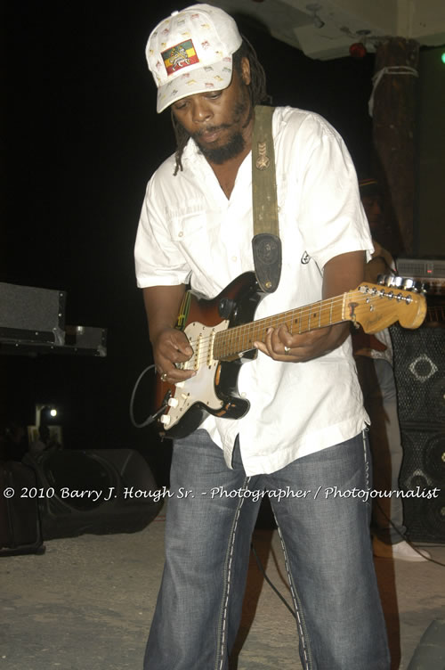 Freddy McGregor - Live In Concert @ Negril Escape Resort and Spa, One Love Drive, West End, Negril, Westmoreland, Jamaica W.I. - Photographs by Net2Market.com - Barry J. Hough Sr, Photographer/Photojournalist - Negril Travel Guide, Negril Jamaica WI - http://www.negriltravelguide.com - info@negriltravelguide.com...!