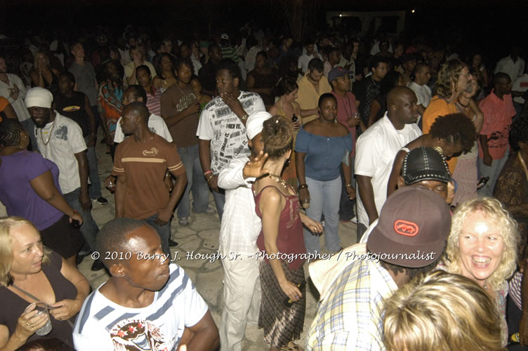 JAH Cure - Live In Concert @ Negril Escape Resort and Spa, December 15, 2009, One Love Drive, West End, Negril, Westmoreland, Jamaica W.I. - Photographs by Net2Market.com - Barry J. Hough Sr, Photographer/Photojournalist - Negril Travel Guide, Negril Jamaica WI - http://www.negriltravelguide.com - info@negriltravelguide.com...!