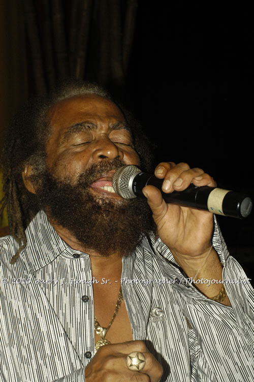 John Holt - Live in Concert - Also featuring Uprising Bank, plus DJ Gemini @ One Love Reggae Concerts Series 09/10 @ Negril Escape Resort & Spa, February 9, 2010, One Love Drive, West End, Negril, Westmoreland, Jamaica W.I. - Photographs by Net2Market.com - Barry J. Hough Sr, Photographer/Photojournalist - The Negril Travel Guide - Negril's and Jamaica's Number One Concert Photography Web Site with over 40,000 Jamaican Concert photographs Published -  Negril Travel Guide, Negril Jamaica WI - http://www.negriltravelguide.com - info@negriltravelguide.com...!