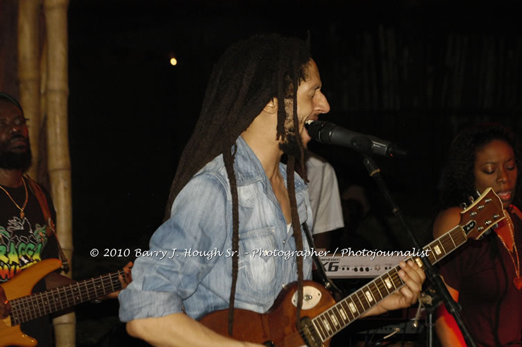 Julian Marley - Grammy Nominee & Son of the Legend Bob Marley - Live in Concert - Also featuring Ras Noble, Power Drill, Iron Head, & Robin Banks - Backing Band Roots Warrior, plus DJ Gemini @ One Love Reggae Concerts Series 09/10 @ Negril Escape Resort & Spa, February 2, 2010, One Love Drive, West End, Negril, Westmoreland, Jamaica W.I. - Photographs by Net2Market.com - Barry J. Hough Sr, Photographer/Photojournalist - The Negril Travel Guide - Negril's and Jamaica's Number One Concert Photography Web Site with over 40,000 Jamaican Concert photographs Published -  Negril Travel Guide, Negril Jamaica WI - http://www.negriltravelguide.com - info@negriltravelguide.com...!