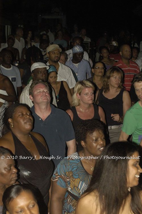 Marcia Griffiths & Edge Michael - Live In Concert - One Love Reggae Concert Series 09/10 @ Negril Escape Resort and Spa, December 29, 2009, One Love Drive, West End, Negril, Westmoreland, Jamaica W.I. - Photographs by Net2Market.com - Barry J. Hough Sr, Photographer/Photojournalist - Negril Travel Guide, Negril Jamaica WI - http://www.negriltravelguide.com - info@negriltravelguide.com...!