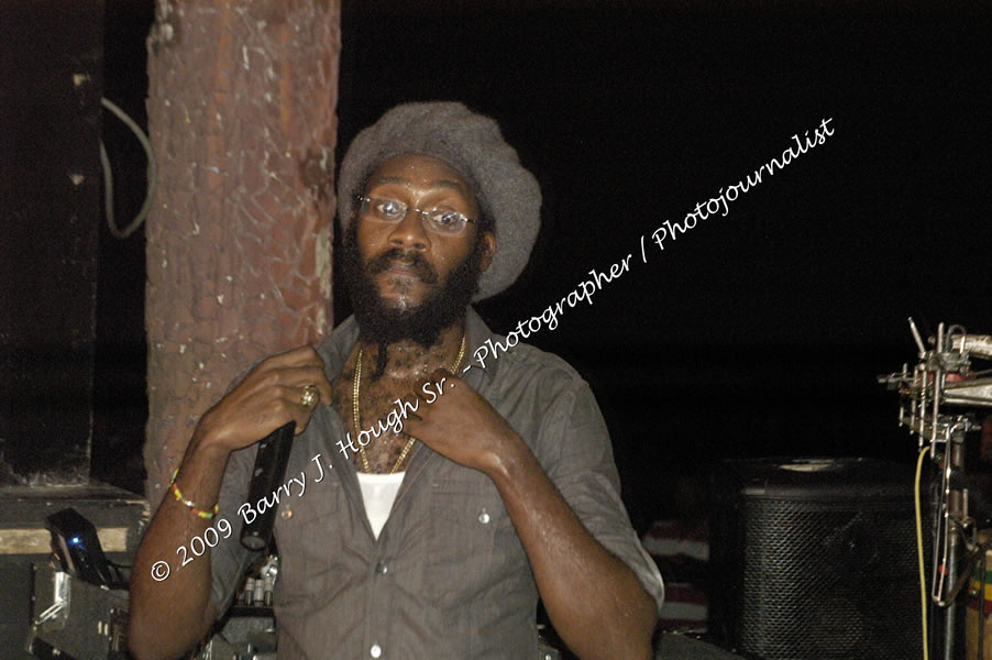  Tarrus Riley - Live in Concert - at the One Love Reggae Concert Series 09/10 @ Negril Escape Resort & Spa - Also Featuring: Mistic Bowie, Monday Justice, Cash, Dean Frazier - DJ Gemini - MC Oliver Cargill, Negril Escape Resort & Spa, One Love Drive, West End, Negril, Westmoreland, Jamaica W.I. - Tuesday, November 17, 2009 - Photographs by Net2Market.com - Barry J. Hough Sr, Photographer / Photojournalist - Photos taken with a Nikon D70, D100, or D300 - Negril Travel Guide, Negril Jamaica WI - http://www.negriltravelguide.com - info@negriltravelguide.com...!