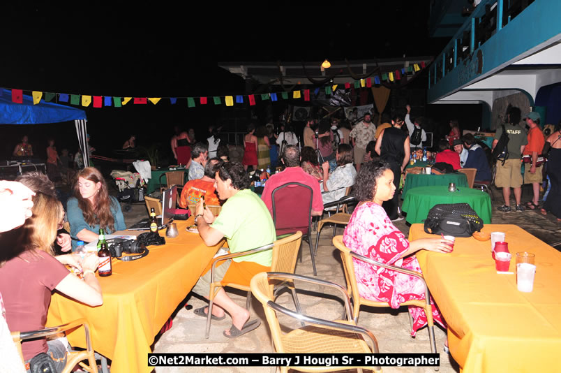 Chinese New Year @ The Sunset Show at Negril Escape - Tuesday, January 27, 2009 - Live Reggae Music at Negril Escape - Tuesday Nights 6:00PM to 10:00 PM - Photographs by Net2Market.com - Barry J. Hough Sr, Photographer/Photojournalist - Negril Travel Guide, Negril Jamaica WI - http://www.negriltravelguide.com - info@negriltravelguide.com...!