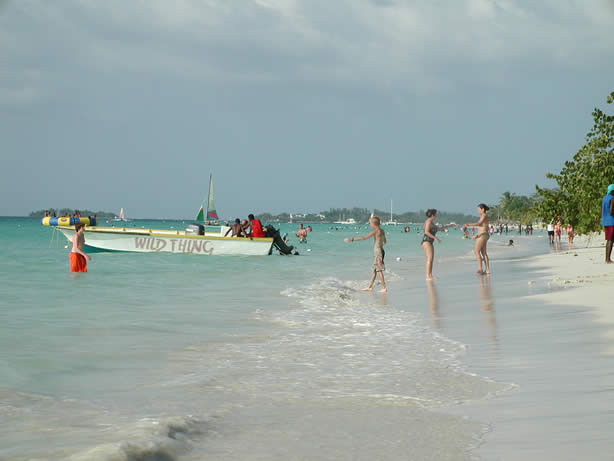 A Photo Walk along Negril's Famous Seven Mile Beach - Negril Travel Guide, Negril Jamaica WI - http://www.negriltravelguide.com - info@negriltravelguide.com...!