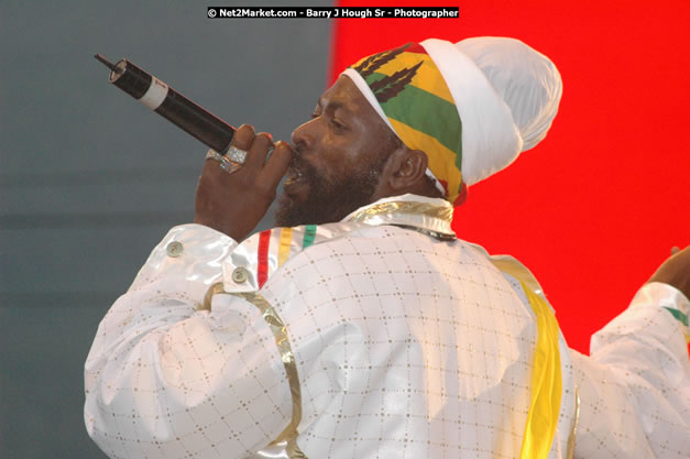 Capleton at Tru-Juice Rebel Salute 2008 - The 15th staging of Tru-Juice Rebel Salute, Saturday, January 12, 2008, Port Kaiser Sports Club, St. Elizabeth, Jamaica W.I. - Photographs by Net2Market.com - Barry J. Hough Sr, Photographer - Negril Travel Guide, Negril Jamaica WI - http://www.negriltravelguide.com - info@negriltravelguide.com...!