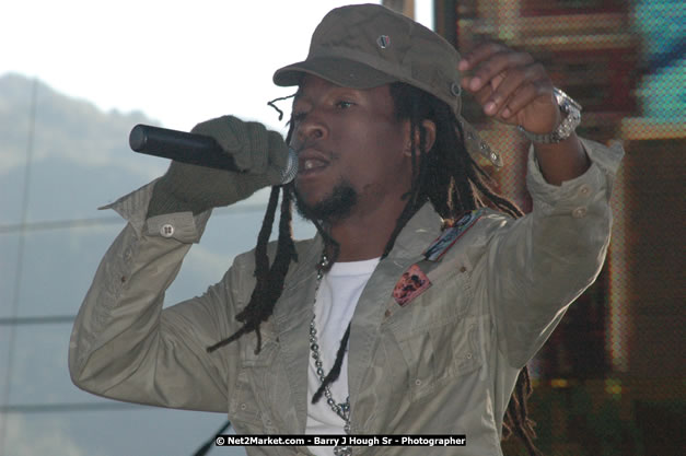 Jah Cure at Tru-Juice Rebel Salute 2008 - The 15th staging of Tru-Juice Rebel Salute, Saturday, January 12, 2008, Port Kaiser Sports Club, St. Elizabeth, Jamaica W.I. - Photographs by Net2Market.com - Barry J. Hough Sr, Photographer - Negril Travel Guide, Negril Jamaica WI - http://www.negriltravelguide.com - info@negriltravelguide.com...!