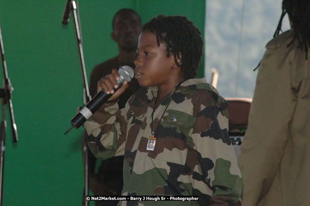 Luciano at Tru-Juice Rebel Salute 2008 - The 15th staging of Tru-Juice Rebel Salute, Saturday, January 12, 2008, Port Kaiser Sports Club, St. Elizabeth, Jamaica W.I. - Photographs by Net2Market.com - Barry J. Hough Sr, Photographer - Negril Travel Guide, Negril Jamaica WI - http://www.negriltravelguide.com - info@negriltravelguide.com...!