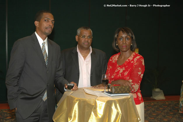 Red Cap Porters Awards - Minister of Tourism, Hon. Edmund Bartlett - Director of Tourism, Basil Smith - Friday, December 14, 2007 - Holiday Inn Sunspree, Montego Bay, Jamaica W.I. - Photographs by Net2Market.com - Barry J. Hough Sr, Photographer - Negril Travel Guide, Negril Jamaica WI - http://www.negriltravelguide.com - info@negriltravelguide.com...!