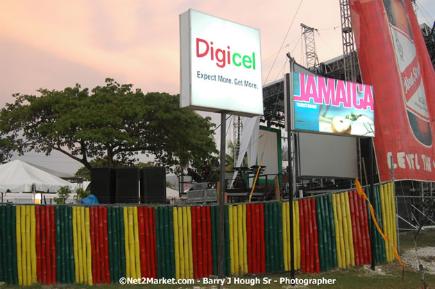 Venue Pre Explosion - Thursday, July 19, 2007 - Red Stripe Reggae Sumfest at Catherine Hall, Montego Bay, St Jamaica, Jamaica W.I. - Negril Travel Guide.com, Negril Jamaica WI - http://www.negriltravelguide.com - info@negriltravelguide.com...!