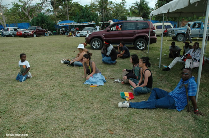 Spring Break 2005 -  6th Anniversary - All Day - All Night - Photo Gallery - Sunday, March 13th - Long Bay Beach, Negril Jamaica - Negril Travel Guide, Negril Jamaica WI - http://www.negriltravelguide.com - info@negriltravelguide.com...!