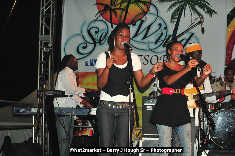 Coco T @ Unite The People An International Reggae Fest, Featuring: Beres Hammond, Coco T, Queen Ifrica, Khalil, Cameal Davis, Iley Dread, Rochelle, Geoffrey Star, Ras Penco, Kool DeLoy, Otis Gayle, J.McKay, Tiney Winey, Venue at Norman Manley Boulevard, Negril, Westmoreland, Jamaica - Saturday, April 4, 2009 - Photographs by Net2Market.com - Barry J. Hough Sr, Photographer/Photojournalist - Negril Travel Guide, Negril Jamaica WI - http://www.negriltravelguide.com - info@negriltravelguide.com...!