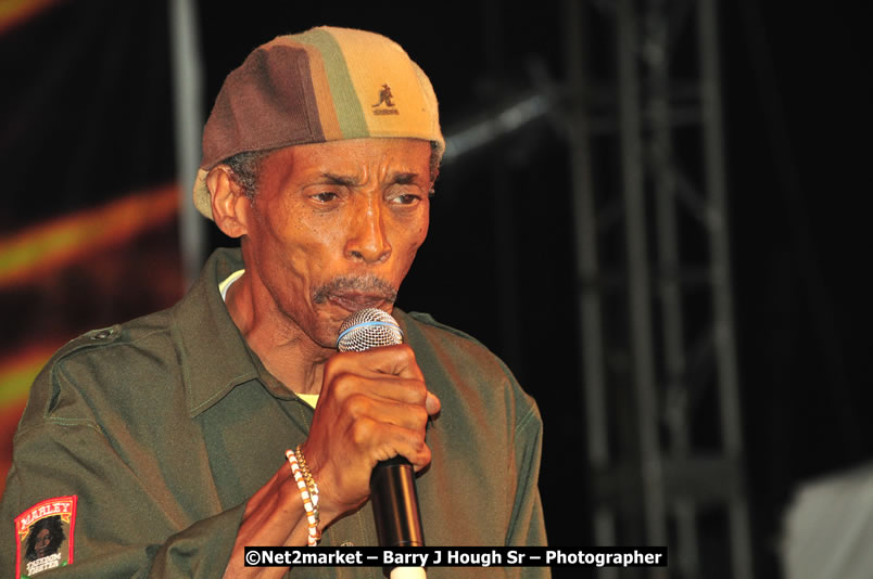 Unite The People An International Reggae Fest, Featuring: Beres Hammond, Coco T, Queen Ifrica, Khalil, Cameal Davis, Iley Dread, Rochelle, Geoffrey Star, Ras Penco, Kool DeLoy, Otis Gayle, J.McKay, Tiney Winey, Venue at Norman Manley Boulevard, Negril, Westmoreland, Jamaica - Saturday, April 4, 2009 - Photographs by Net2Market.com - Barry J. Hough Sr, Photographer/Photojournalist - Negril Travel Guide, Negril Jamaica WI - http://www.negriltravelguide.com - info@negriltravelguide.com...!