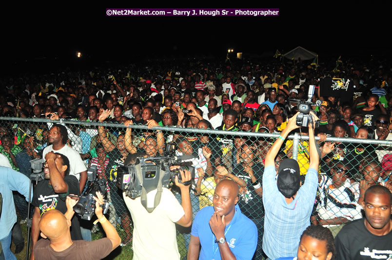 Usain Bolt of Jamaica - The Fastest Man In The World  - Usain Bolt Homecoming Celebrations Concert at the William Knibb High School Play Field, Trelawny - Ice, Ding Dong, Ravers Clavers, D'Angel, Voicemail, RDX and Dancers, Wayne Marshall, Tammi Chynn, Bugle, Nero, Tanya Stephens, Richie Spice, Kip Rich,and Shaggy - Photographs by Net2Market.com - Barry J. Hough Sr. Photojournalist/Photograper - Photographs taken with a Nikon D300 - Negril Travel Guide, Negril Jamaica WI - http://www.negriltravelguide.com - info@negriltravelguide.com...!