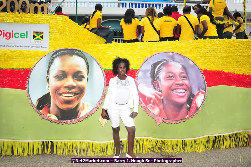 The City of Montego Bay Welcomes Our 2008 Olympians - Western Motorcade - Civic Ceremony - A Salute To Our Beijing Heros - Sam Sharpe Square, Montego Bay, Jamaica - Tuesday, October 7, 2008 - Photographs by Net2Market.com - Barry J. Hough Sr. Photojournalist/Photograper - Photographs taken with a Nikon D300 - Negril Travel Guide, Negril Jamaica WI - http://www.negriltravelguide.com - info@negriltravelguide.com...!